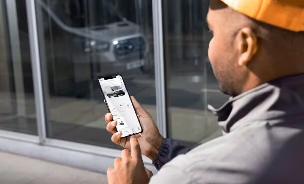Smart connectivity